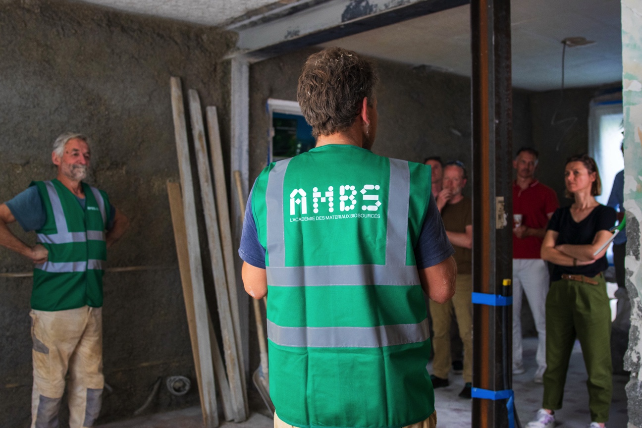 ambs